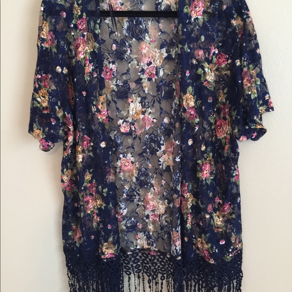 Sweet rain size large lace cover